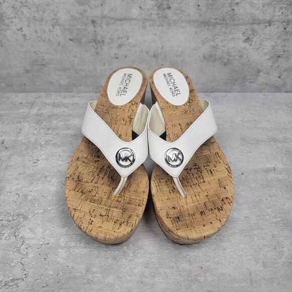 Michael Kors Wedge Thong T Strap Sandals Slip On Womens Size 6.5 White Leather - Picture 1 of 9